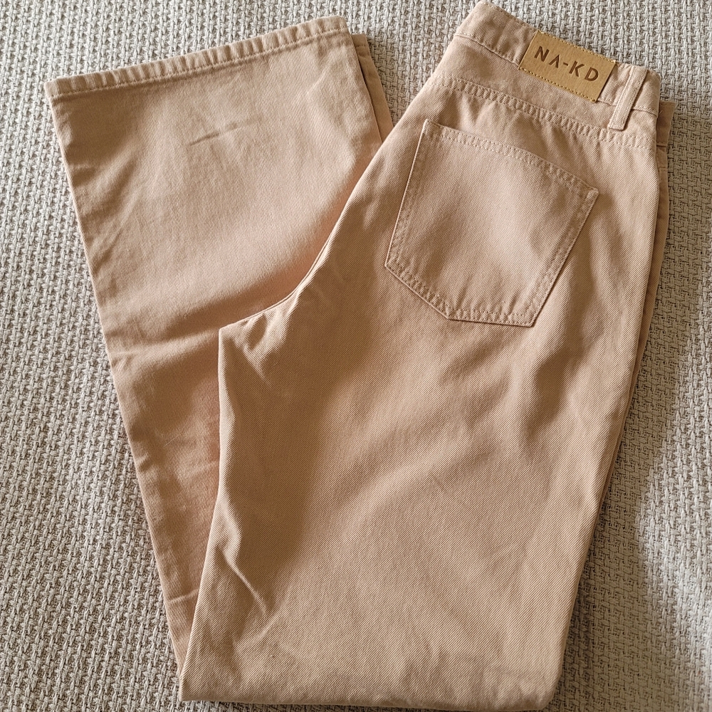 NA-KD high waist jeans